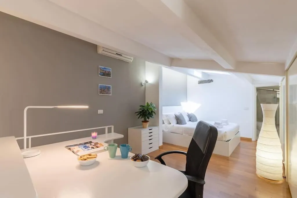 Ammirato Duplex In Floransa 0*,  İtalya